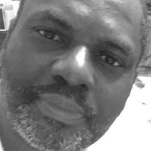 Meet your Posher, Kenneth